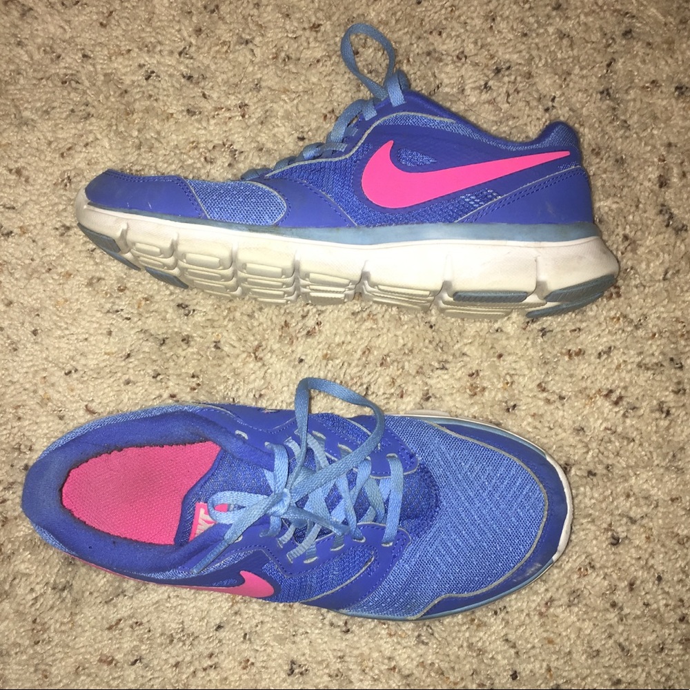 Blue and Pink Nike shoes! Lightly Worn!